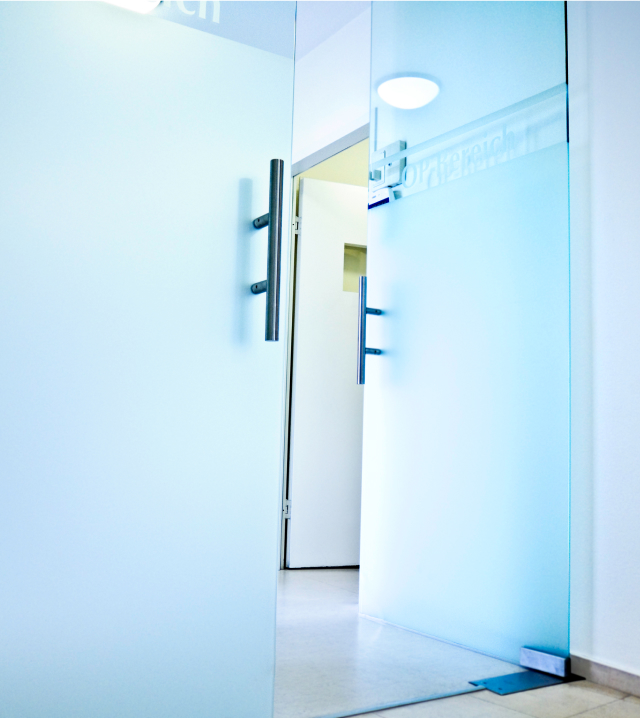 PriWatt™ Glass Ideal for Dental Clinics Hospitals & Spas